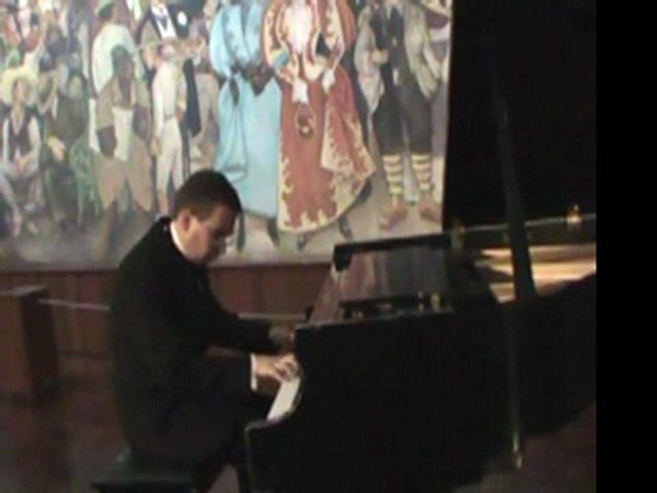 Enrique Granados - 12 Danzas Españolas: N° 1 Minueto - Carlos Marín Trigo (Piano)