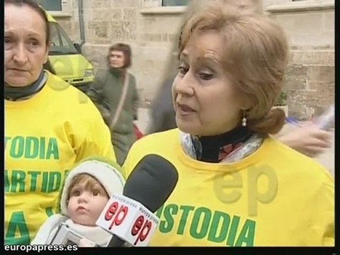 Piden la custodia compartida