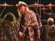 Standing In The Light Of Love - Neil Young w/Crazy Horse - Fuji Rock 2001