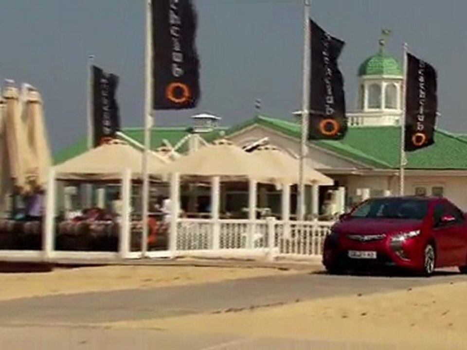 The new Opel Ampera Trailer