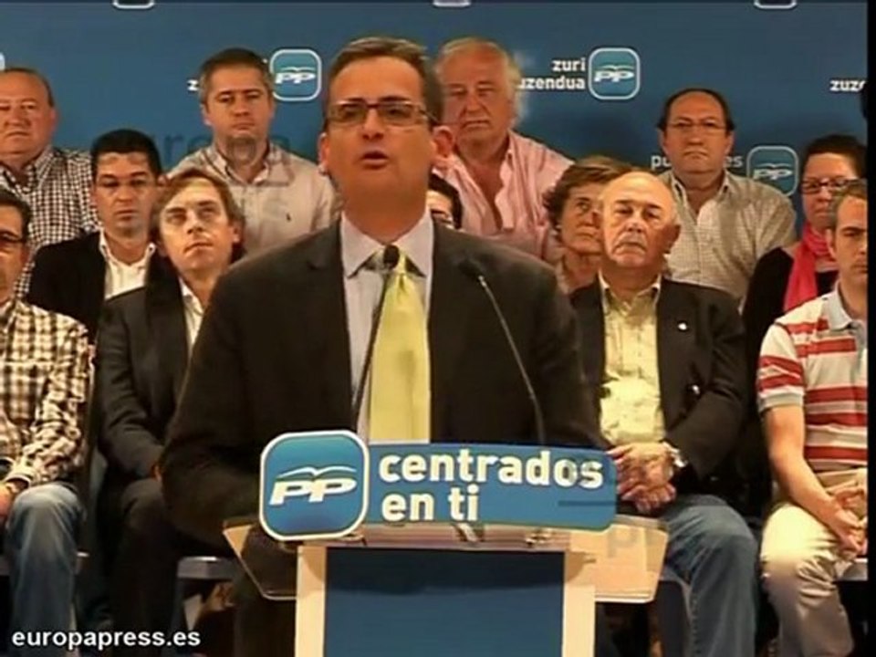 Basagoiti: "Estamos en la campaña de las máscaras"