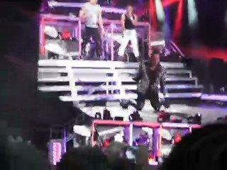 Black Eyed Peas breakent sur scene concert paris juin 2011