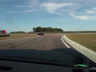 Z06_VS_ZR1