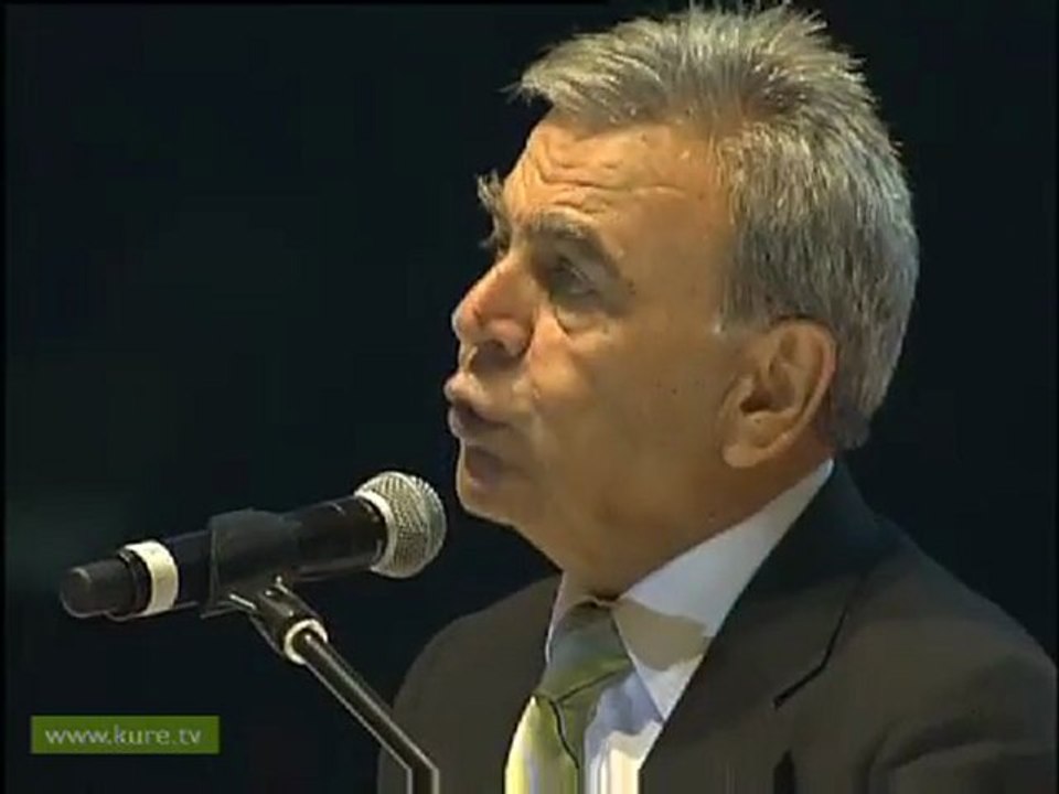 4 Aziz Kocaoğlu Belediyle Bşk. İzmir 9.Türkçe Olimpiyatları