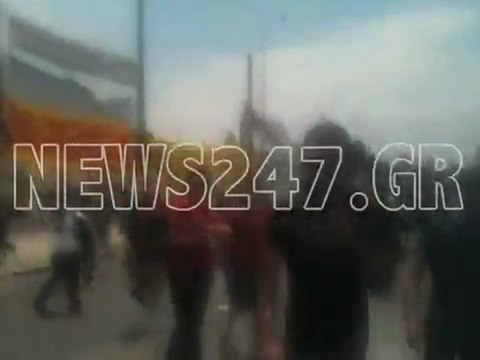 Αποπνικτική ατμόσφαιρα στο Σύνταγμα απο χημικά