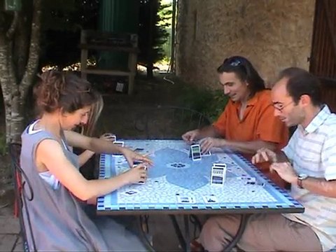 Jeu de société Tour Eiffel créé par Julien Sentis