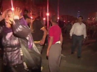 Police clash with protesters in Cairo