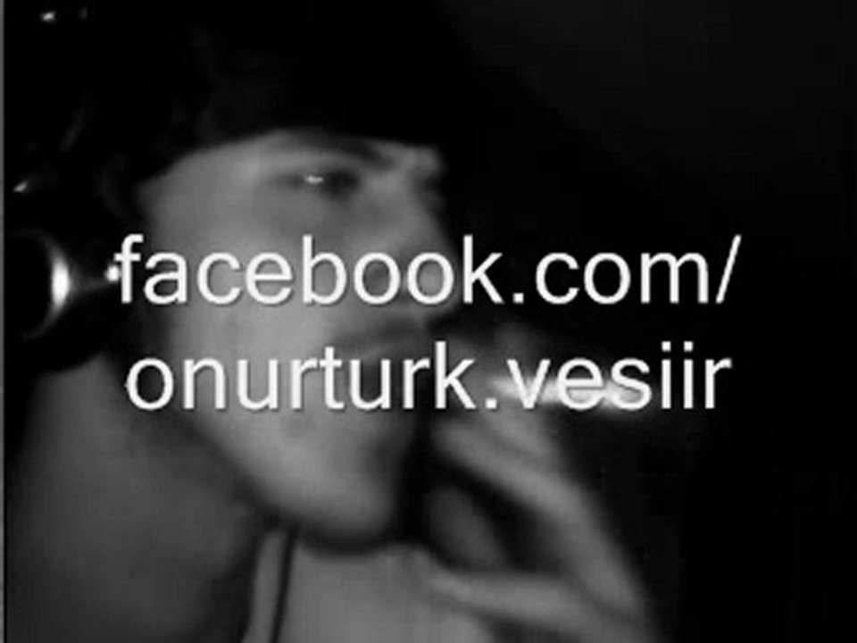 Onur Türk Süper Ötesi Bir Şiir Bayılacaksınız Mutlaka İzleyiniz.!