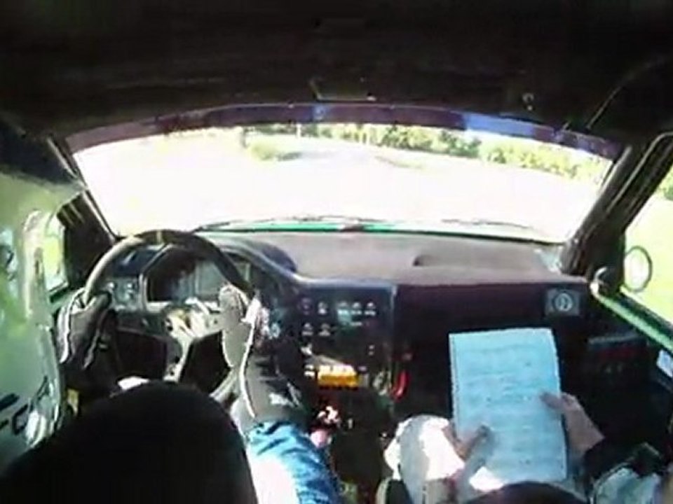 Rallye des bornes 2011 es1 les Bornes Equipage Marechal/Lemaire