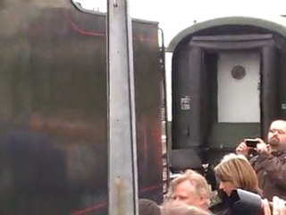 Refoulement de la 141R420 voie 1 à Montluçon le 18 juin 2011