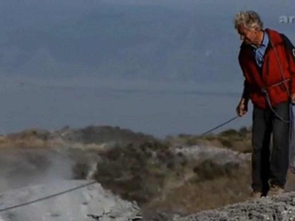 Ol Doinyo Lengai, Le Volcan Sacré - Sur les Volcans du Monde