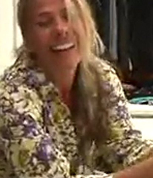 Recado da Adriane Galisteu para o Alessandro