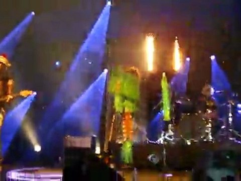 Ebony Bones, W.A.R.R.I.O.R.