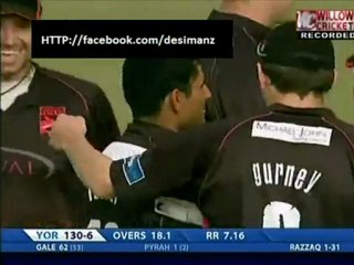 Abdul Razzaq Brilliant Slower Ball Wicket vs Yorkshire