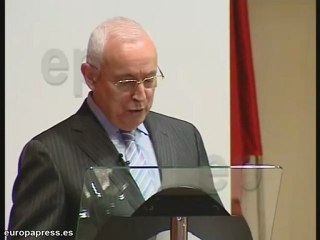 Martín (AEB) respalda la propuesta de Botín