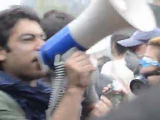 Αστυνομική βία  (Real Democracy)