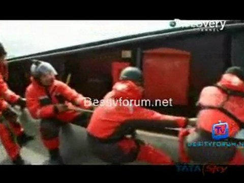 Whale Wars - 29th June 2011 Watch Video Online p4