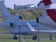 Il est 8h44 : l'avion transportant les ex-otages détenus en Afghanistan Stéphane Taponier et Hervé Guesquière atterri sur l'aéroport militaire de Villacoublay
