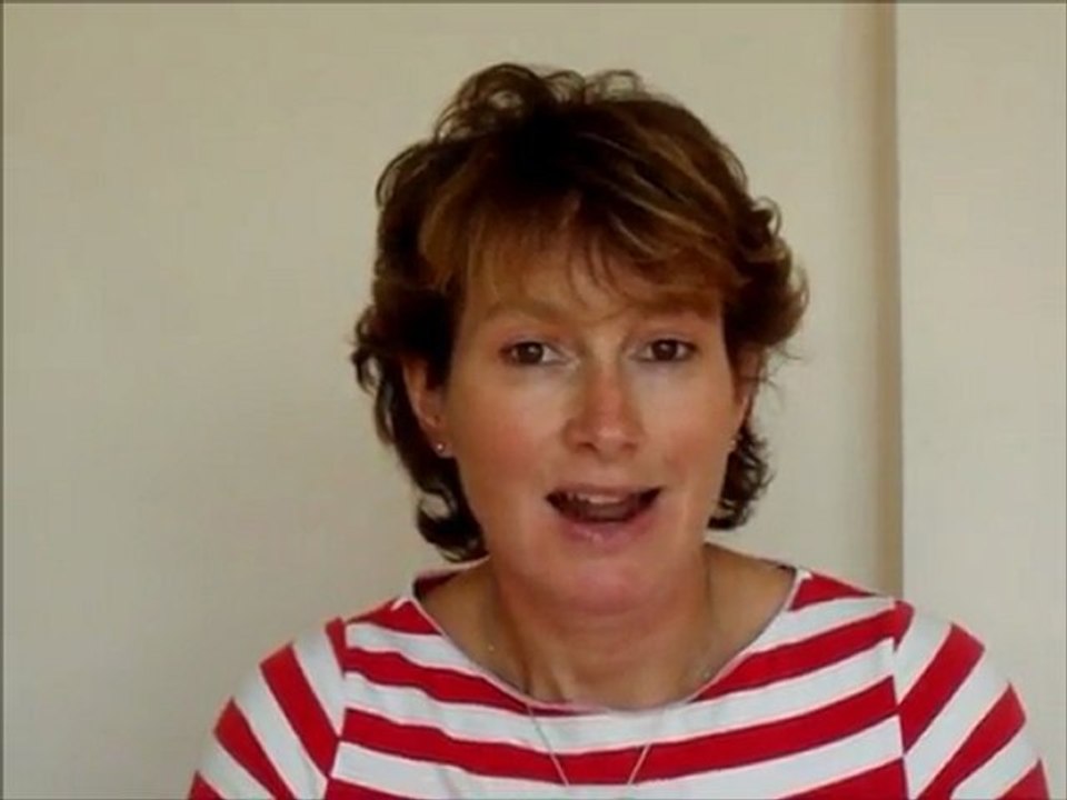 [Marketing Basics] The 2 Reasons Why People Buy