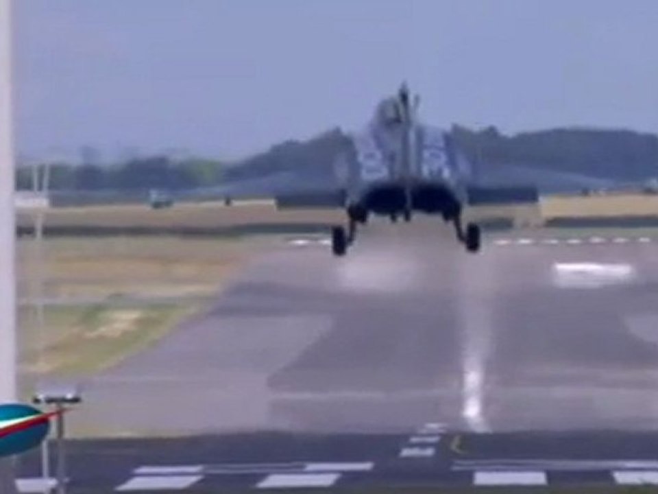 Salon du Bourget 2011 : Rafale VS Eurofighter