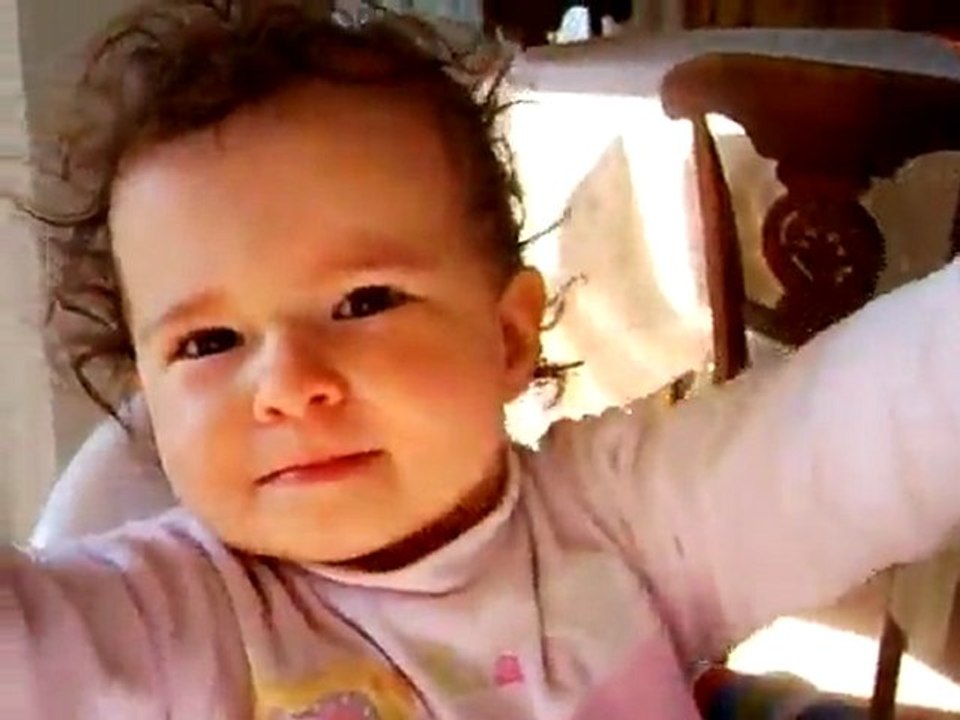 [Vimeo-5358166] LOUISE - petit déjeuner - 28 juin 2009