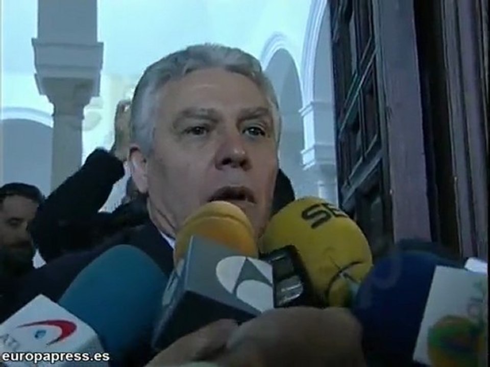 Francisco Menacho toma posesión de su cargo