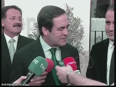 En política hay personas que parecen difuntos