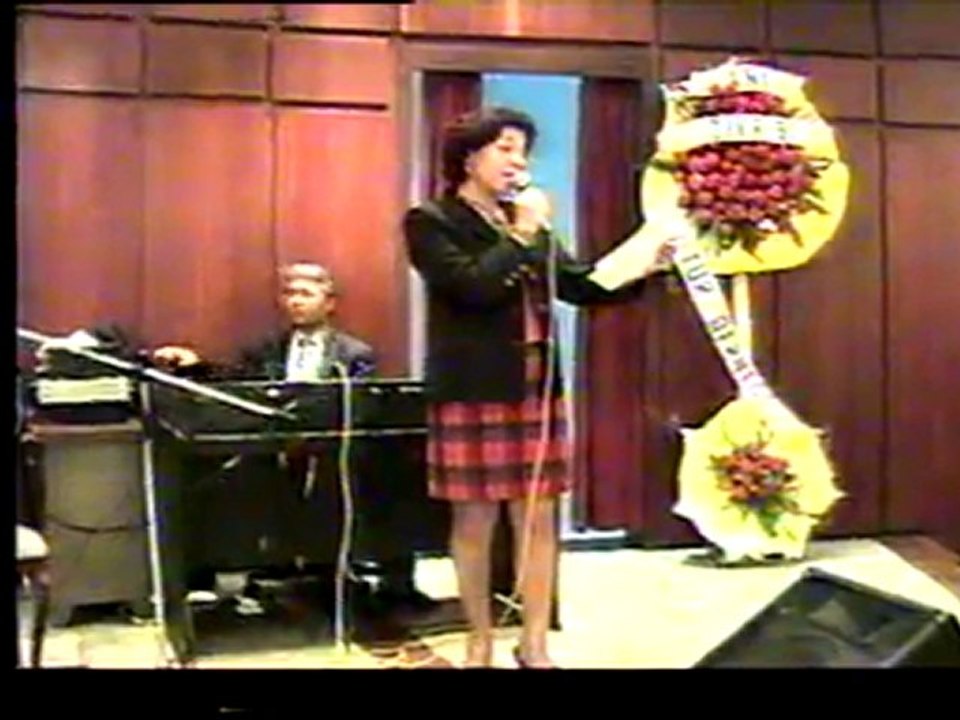 2005 (1)
