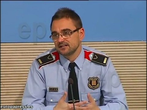 Detienen a adulto que captaba menores por internet