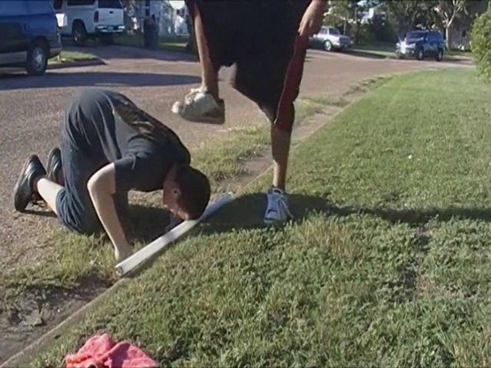 Curb Stomp On Light Tube Video Dailymotion