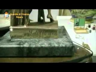 Pesaro - Opere d'arte illecitamente detenute