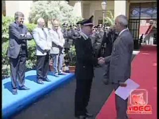 Video herunterladen: Napoli - Premiati gli uomini dell'Arma dei Carabinieri