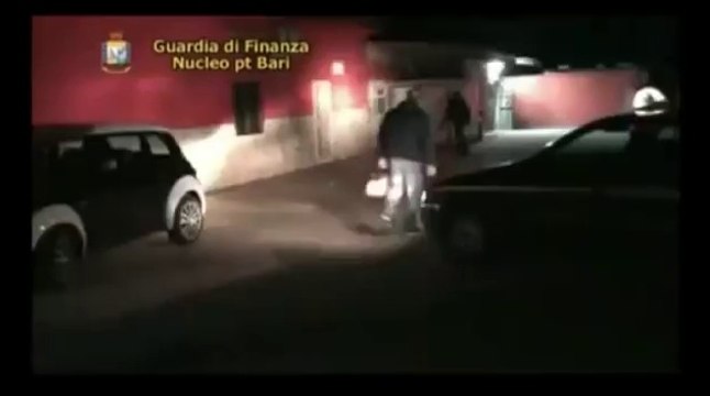 Toritto (BA) - Sequestrata una tonnellata di droga