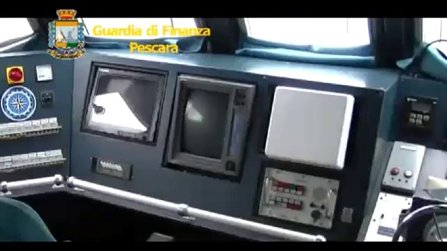 Pescara - Sequestrato natante battente bandiera Panamense