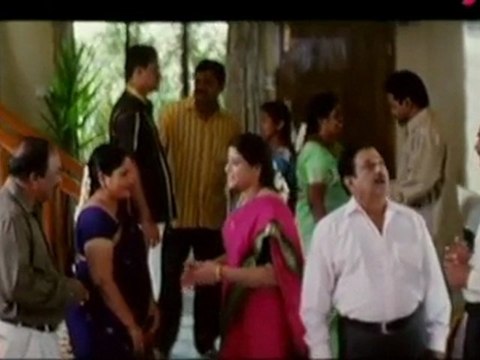 Pelli Choopulu Scene : Rajendra Prasad - Chandra Mohan - Sudha