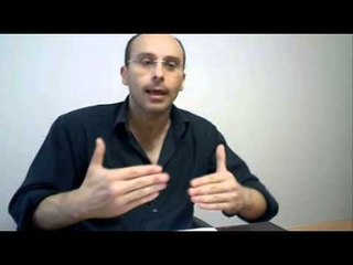 Aversa (CE) - Parcheggio Piazza Bernini, il no di Castaldo