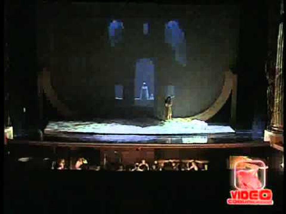 Napoli - Inaugurata la stagione estiva al San Carlo