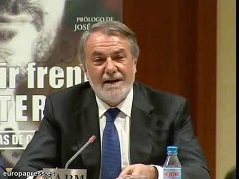 Rajoy pide que no se cometan errores con ETA