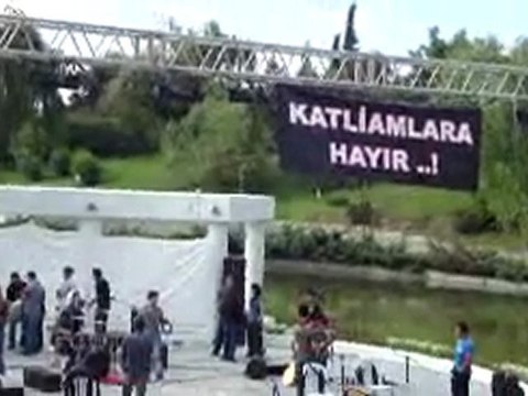 2 tem.sivas katliamını anma ve grup yorum konseri (Göksel)