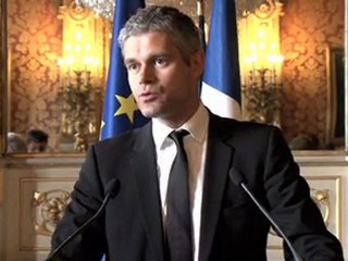 Passation de pouvoirs de Laurent Wauquiez à Jean Leonetti (30.06.11)