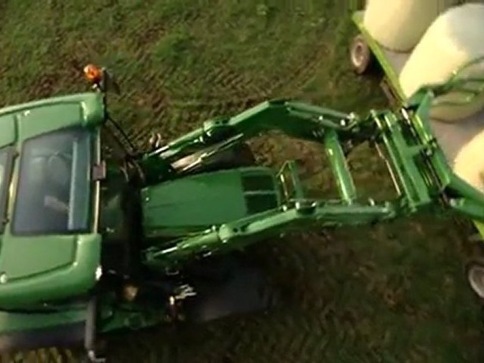 Nouvelle série: Tracteur John Deere 6R