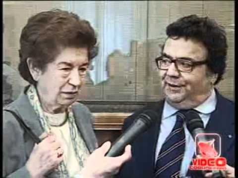 Napoli - La Camera di Commercio adotta piazza Bovio