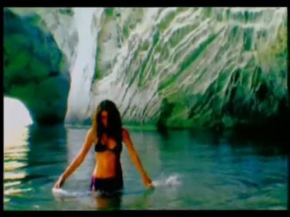 ''Bozcaada-Hotel Fahri'' DESPİNA VANDİ ''ELA''