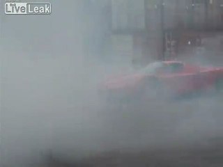 Ferrari Enzo Doughnut   Burnout