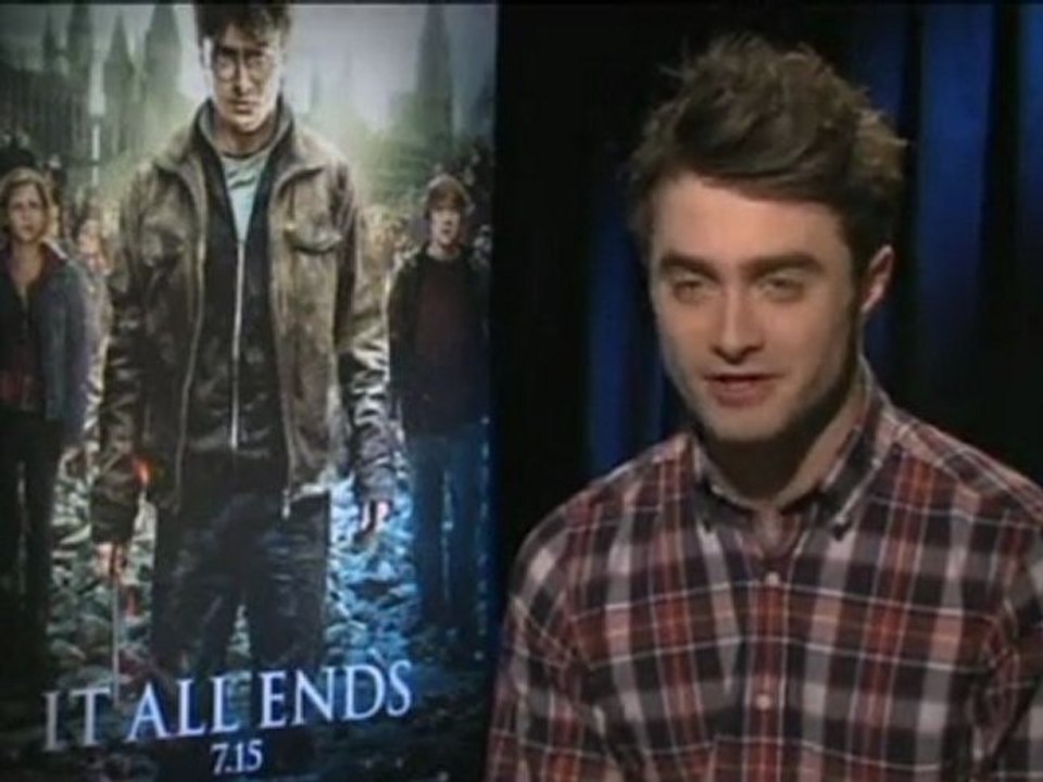 Daniel Radcliffe cries over Harry Potter