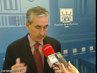 Jauregui:"Aznar hace mucho daño al país"