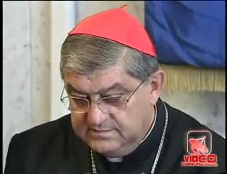 Napoli - Rifiuti, la delusione di de Magistris e l'anatema di Sepe