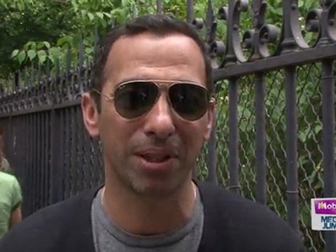 Ep : 17 Les personnalités soutiennent Taïg - M6 mobile Mega Jump 2011