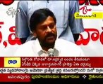 PRP Chief Chiranjeevi talking to Media - we surely  Committed to Samaikyandhra