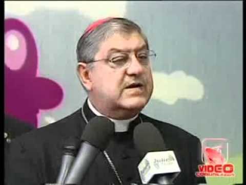 Napoli - Rifiuti, la delusione di de Magistris e l'anatema di Sepe